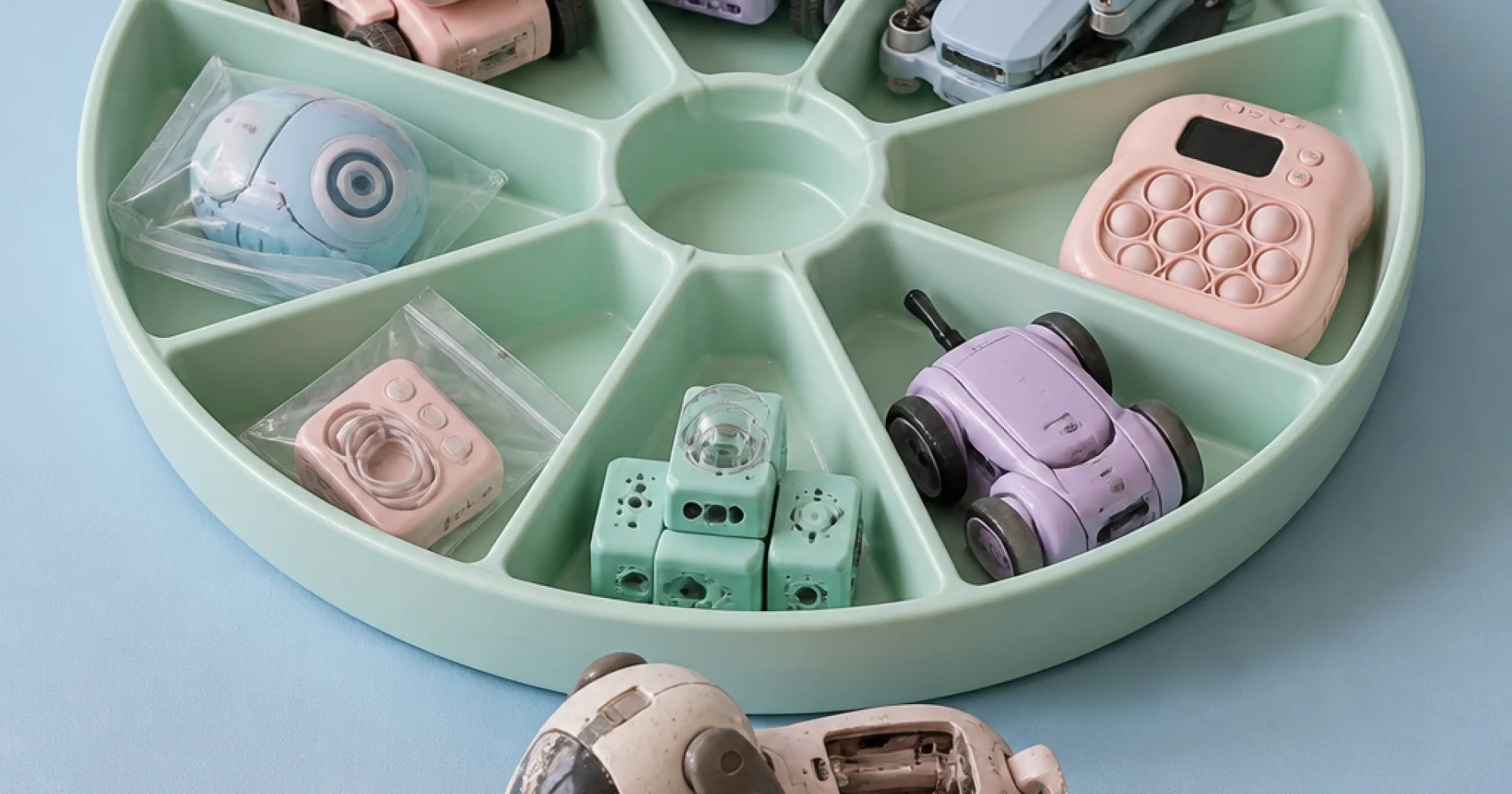 The toy rotation myth: why the Instagram method might teach novelty-seeking, not depth